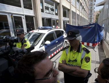 Σφαγή Βαρκελώνης: Νεκρός ο ένας από τους τρεις ισλαμιστές - Σκηνές φρίκης στην «πλατεία του τρόμου»